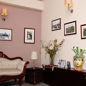 La Collegiata Bed & Breakfast Aeroporto di Catania Fontana Rossa