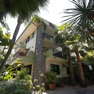 Borgo Hotel Aeroporto di Catania Fontana Rossa
